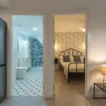 Turisticos Lulu Apartment